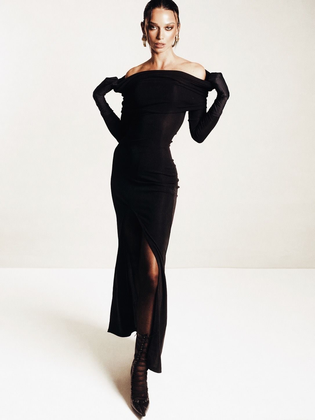 ALINA ARATO — look 50