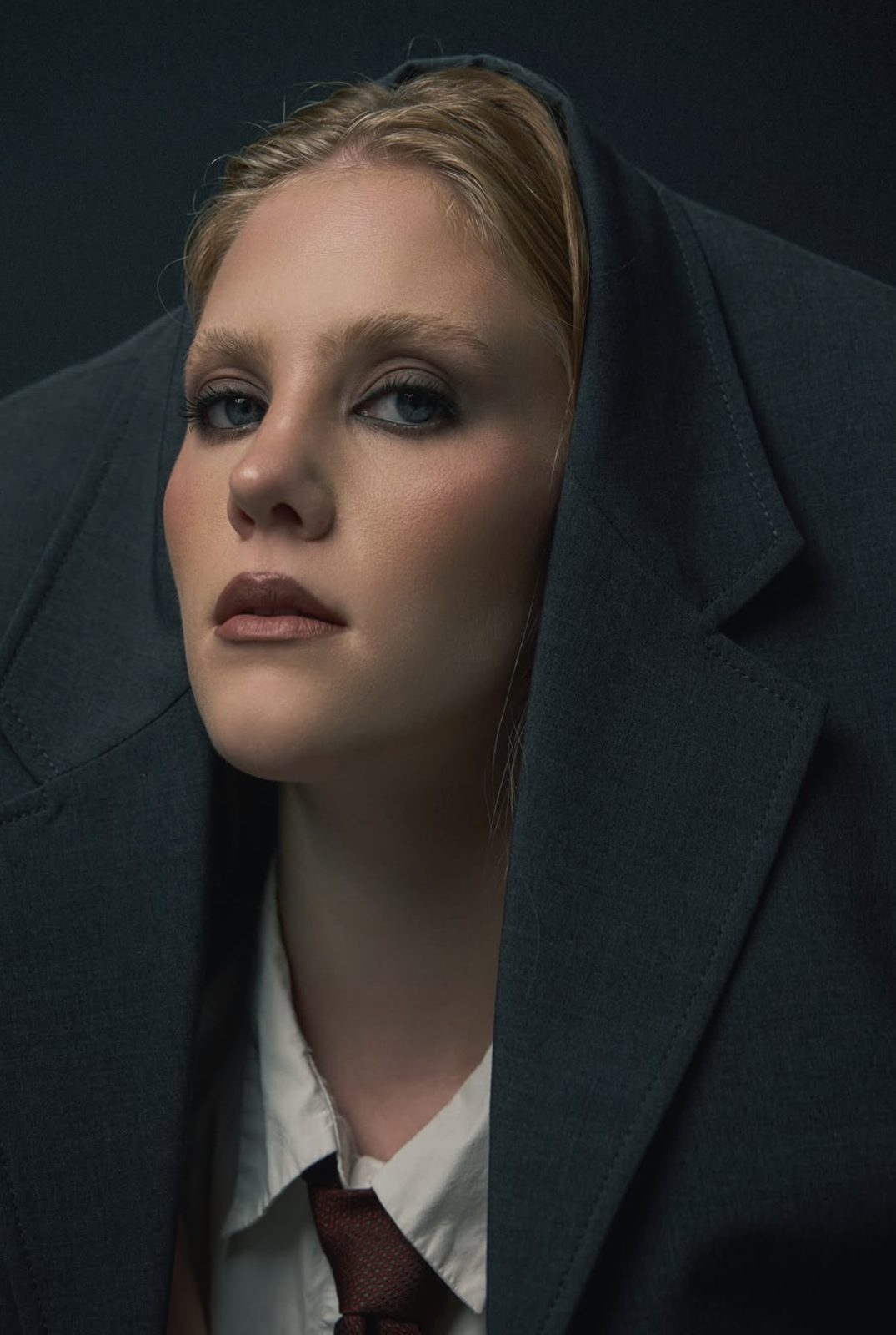 ALIZ KOVÀCS — look 2