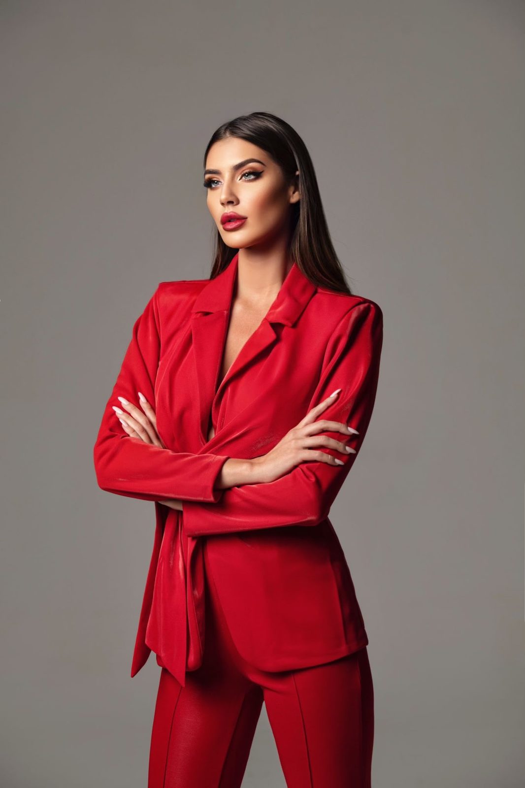 ANGIE BENAVIDES CASTILLO — look 4