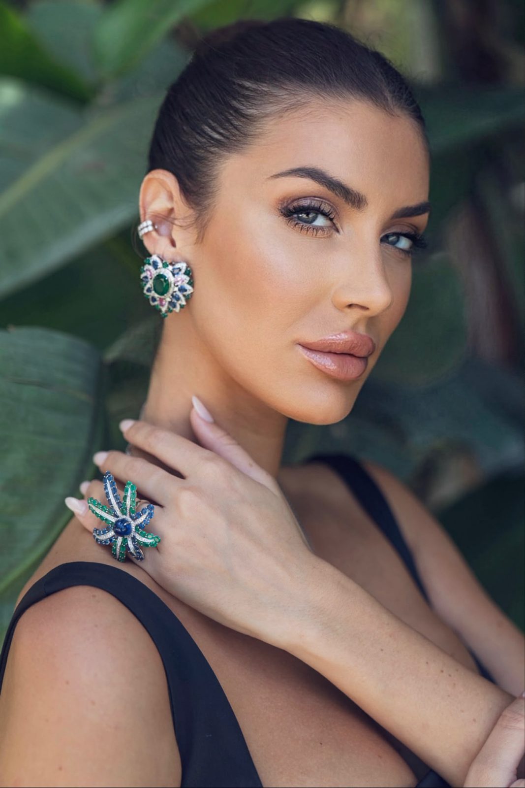 ANGIE BENAVIDES CASTILLO — look 49