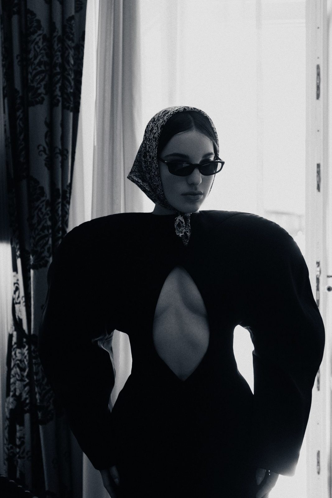 BOGLÁRKA — look 13