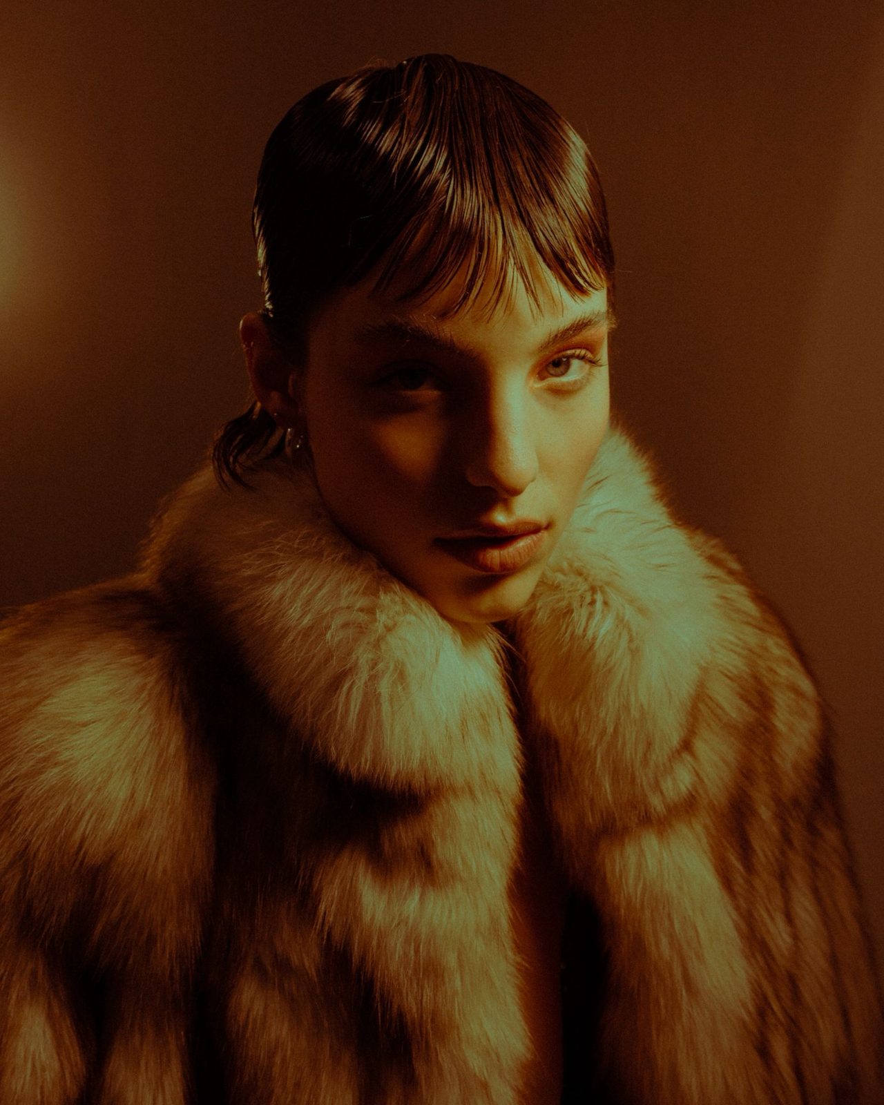 BOGLÁRKA — look 14