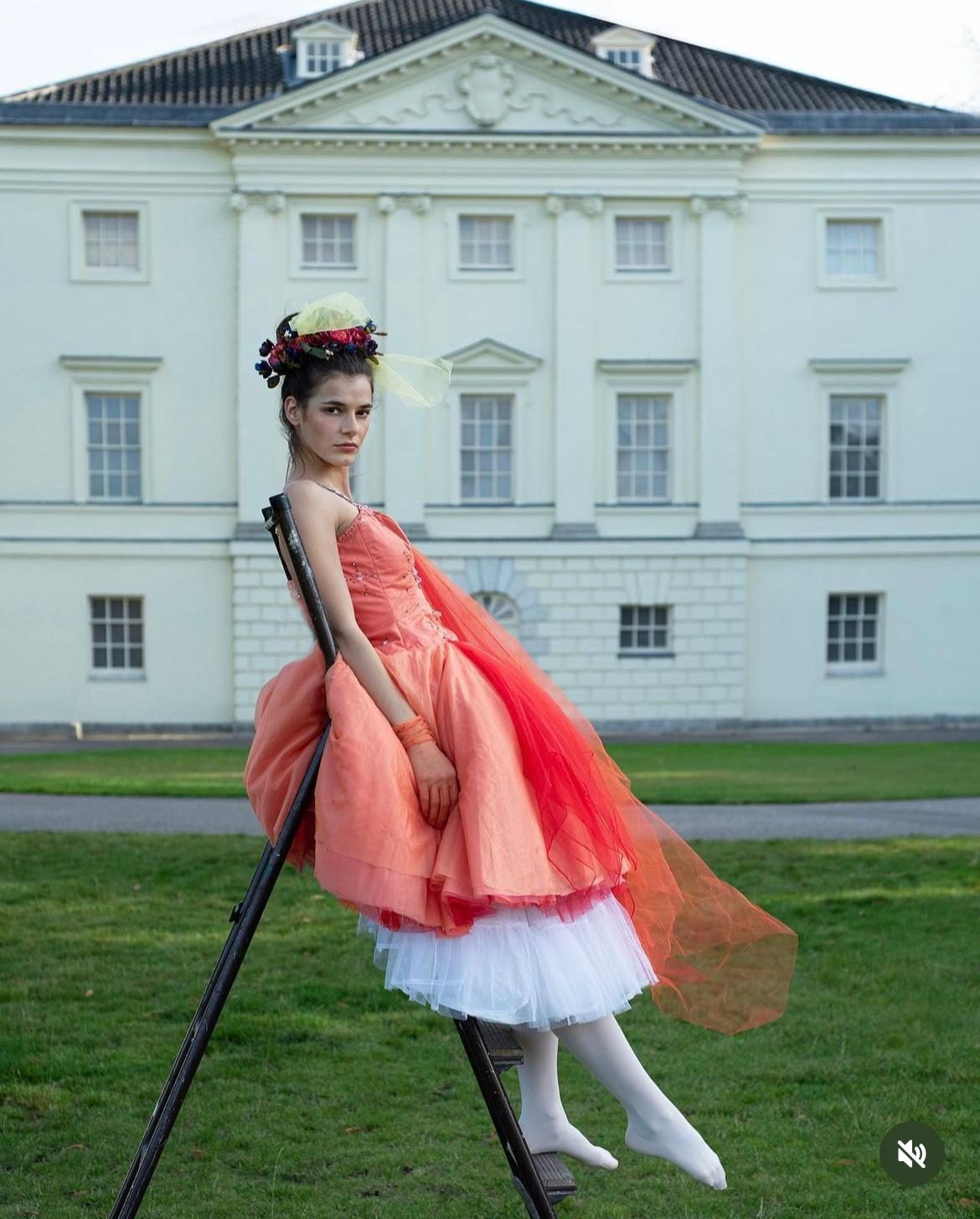 EMMA — look 21