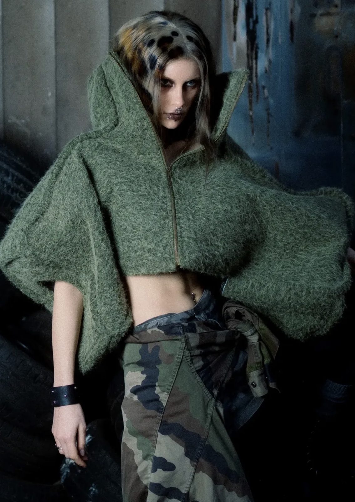 LARA GOUDAPPEL — look 4