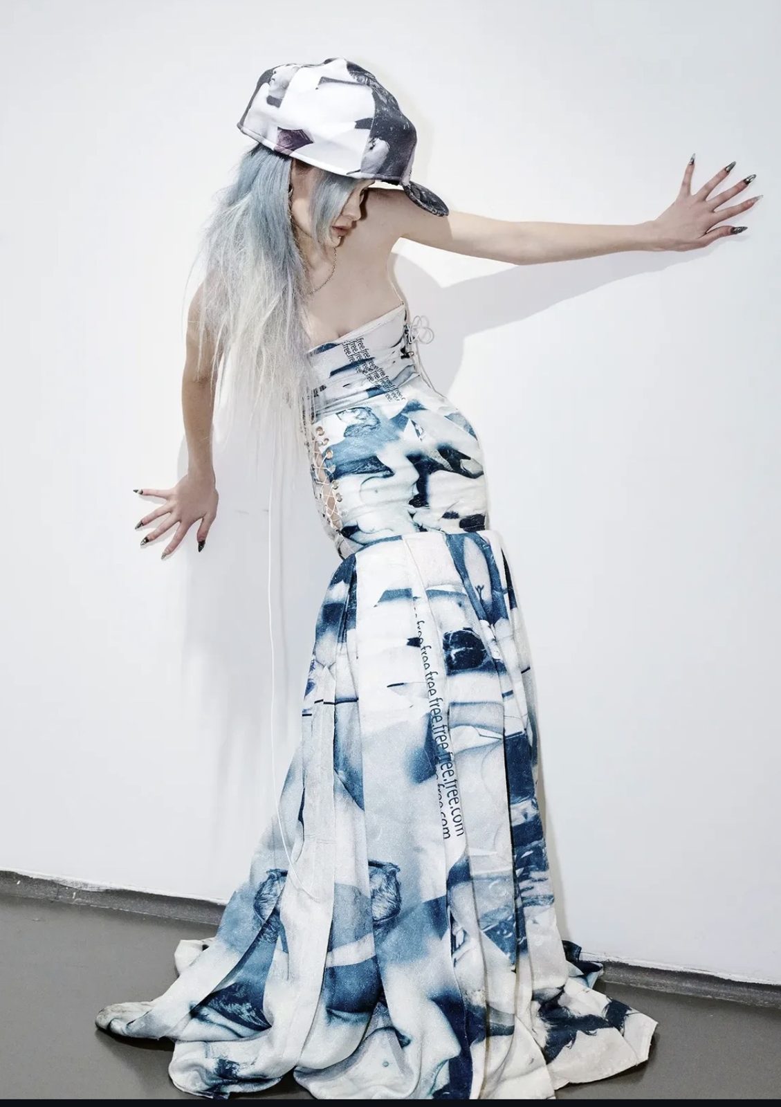 LARA GOUDAPPEL — look 16