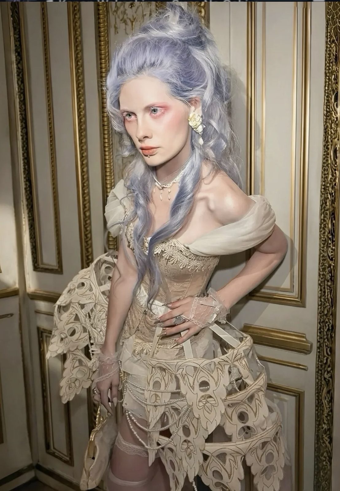 LARA GOUDAPPEL — look 20