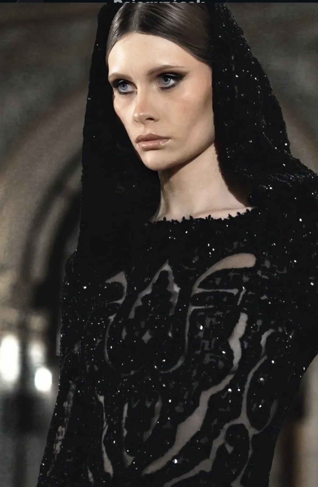 LARA GOUDAPPEL — look 24
