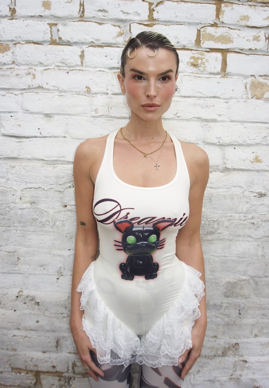 REX — look 3