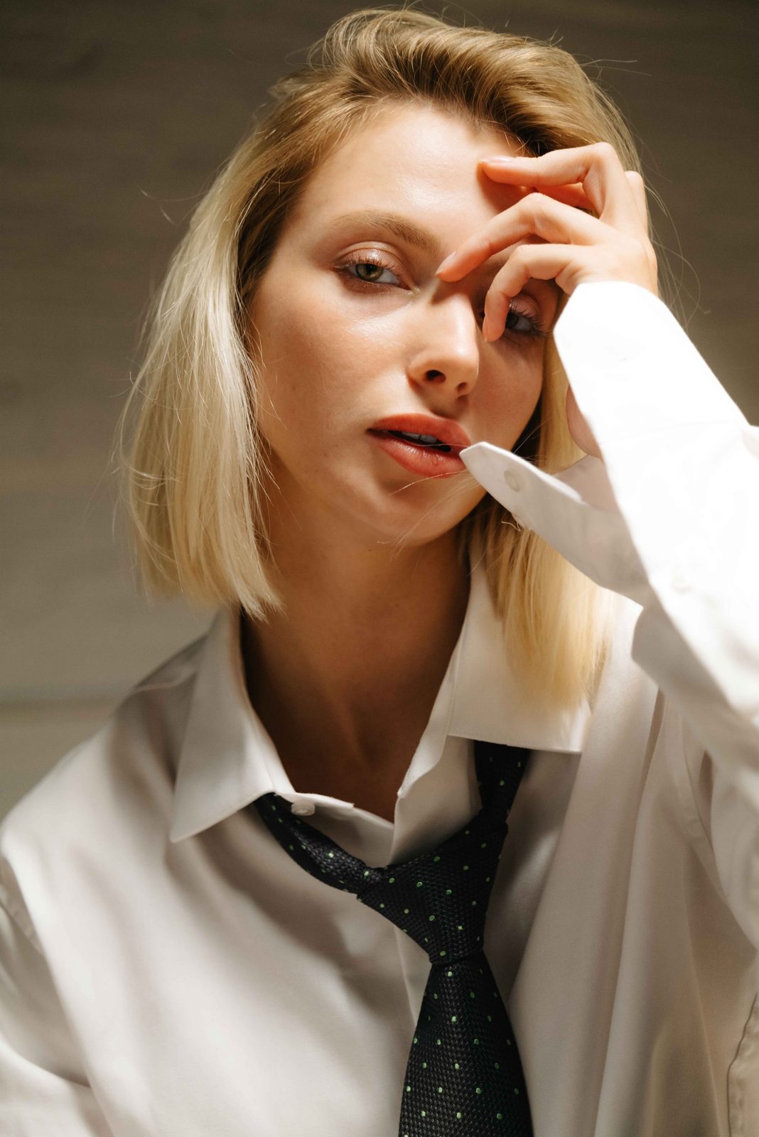 VAL — look 15