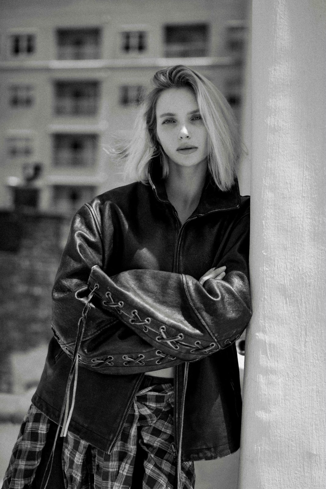 VAL — look 49