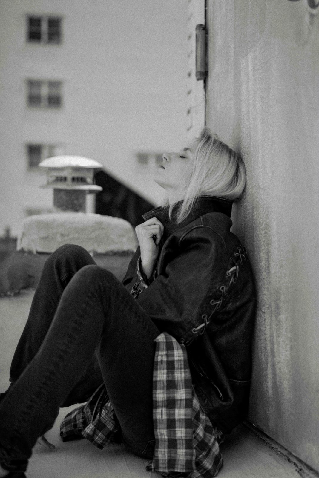 VAL — look 75